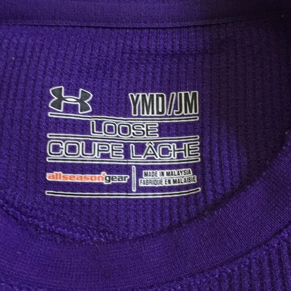 Under Armour long sleeve comfy shirts. 💫 - Picture 3 of 3